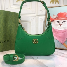 Gucci Hobo Bags